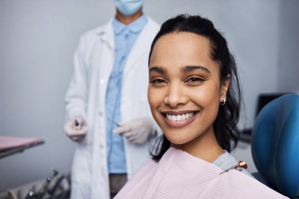 Best Veneers and Lumineers  in March Ar, CA